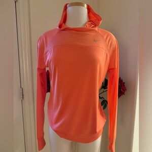 New Nike dry fit hoodie. Size M